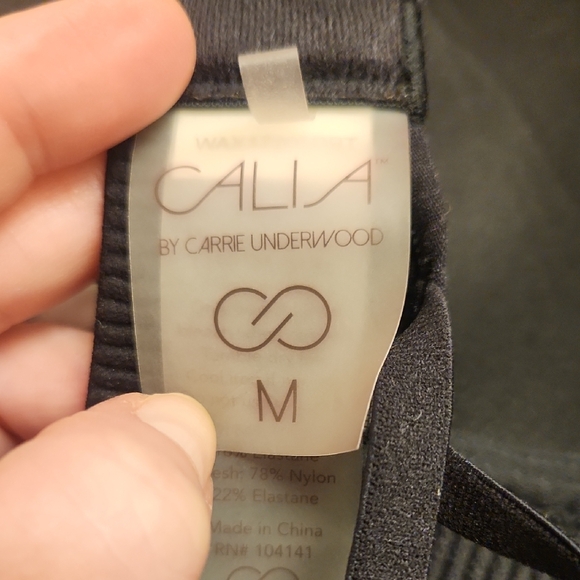 CALIA by Carrie Underwood Black and Blue Floral Sports Bra - Picture 3 of 3